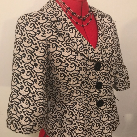 NINE WEST cropped-sleeve jacket Sz 2 - Picture 3 of 3